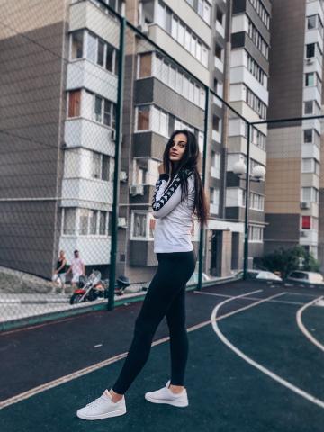 Анкета проститутки Варвара — параметры, внешность, район - Фото 1