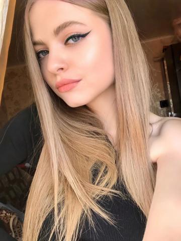 Индивидуалка Дарина — полный профиль проститутки - Фото 1