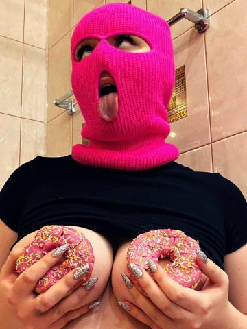 Проститутка Амелия