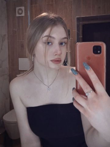 Проститутка Хана