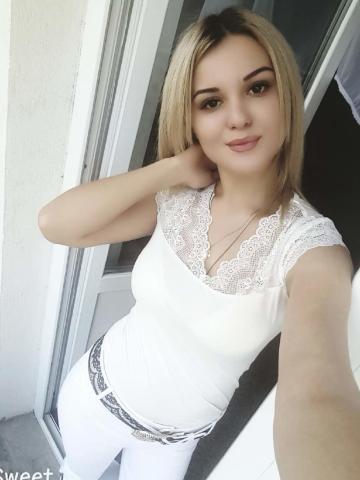 Проститутка Амелия